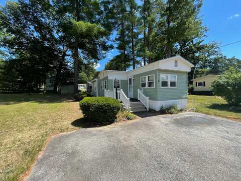 29 Birch Ridge Trail, Nashua, NH 03062