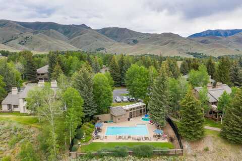 4015 BLUFF CONDO Dr, Sun Valley, ID 83353