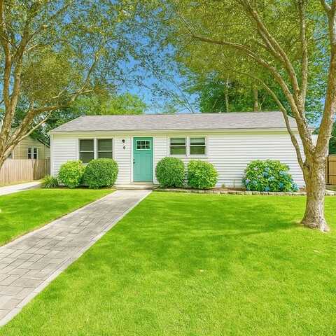 5 ODonnell Road, Middletown, RI 02842