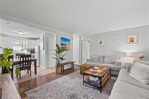 70 Carroll Avenue, Newport, RI 02840