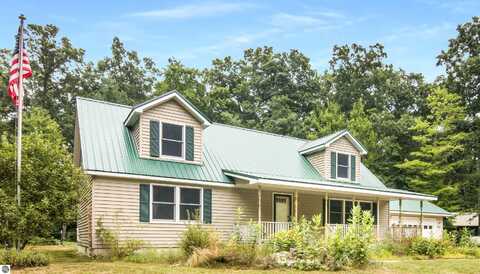 8964 W Elbow Drive, Irons, MI 49644