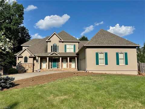 435 Burkes Crossing Drive, Winston Salem, NC 27104