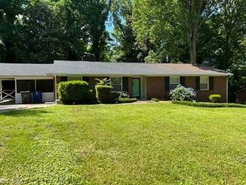 2461 Ardmore Manor, Winston Salem, NC 27103