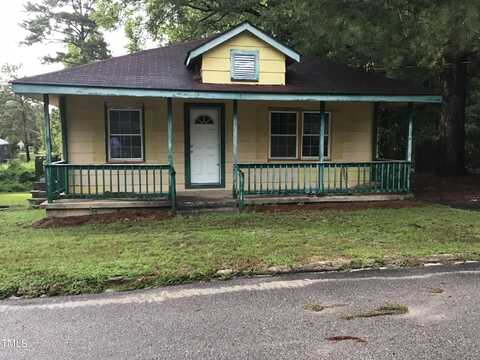 122 Lacock Street, Spring Lake, NC 28390