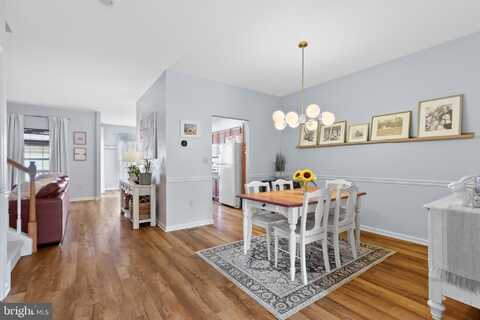 23 COBBLESTONE DRIVE, EASTON, PA 18045