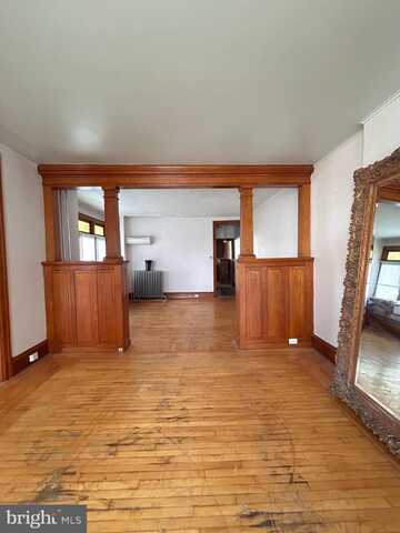 1018 ELIZABETH AVENUE, READING, PA 19605