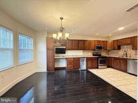 101 S GLENWOOD AVENUE, ALDAN, PA 19018