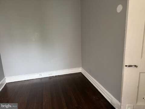 160 ROSELYN STREET, PHILADELPHIA, PA 19120