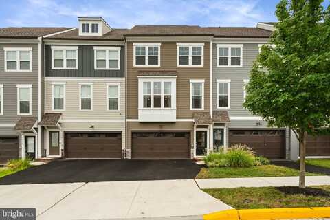 1699 BEECH LEAF STREET, DUMFRIES, VA 22026