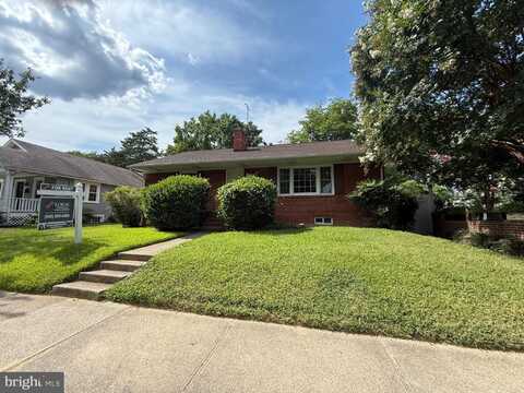 1209 ROWE STREET, FREDERICKSBURG, VA 22401