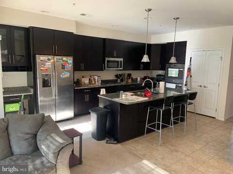 8115 GREENBELT STATION PARKWAY, GREENBELT, MD 20770