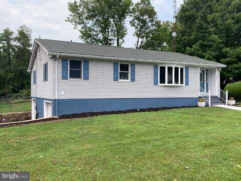 136 SKYLAB TERRACE, MARTINSBURG, WV 25403
