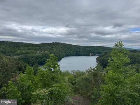 Lot 113 THE CLIFFS AT IRON VALLEY, CORNWALL, PA 17016