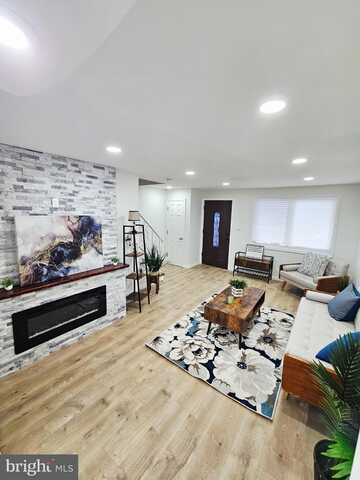 1421 CARL MILLER BOULEVARD, CAMDEN, NJ 08104