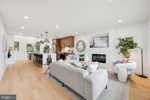 1308 WHITTIER PLACE NW, WASHINGTON, DC 20012