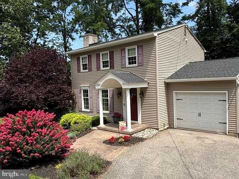 5331 STRASBURG ROAD, KINZERS, PA 17535