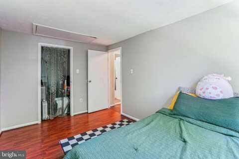 13213 WHITECHURCH CIRCLE, GERMANTOWN, MD 20874