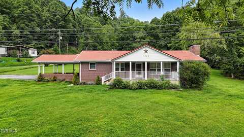 7925 Summer Breeze Road, Pound, VA 24279