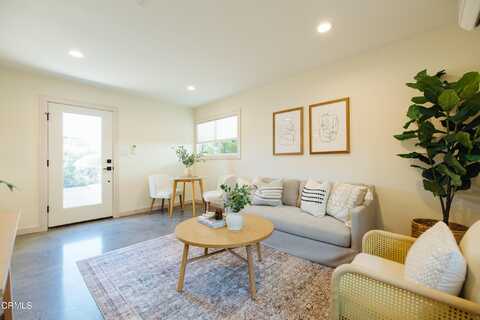 152 Arcade Drive, Ventura, CA 93003