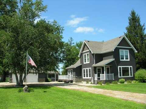 911 N 7th Street, Osage, IA 50461