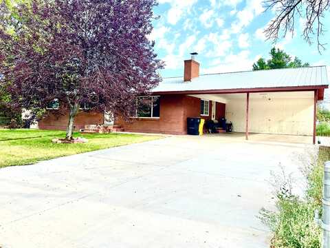 385 E 400 S, Roosevelt, UT 84066