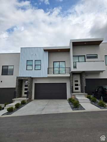 189 E 210 N, North Salt Lake, UT 84054