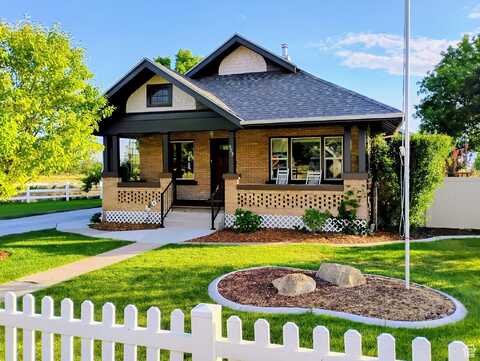 525 W BANNOCK N, Malad City, ID 83252