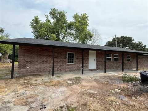 57128 690 RD, Colcord, OK 74338