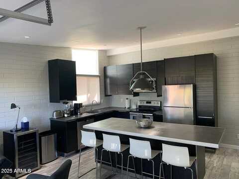 7440 E CAVE CREEK Road, Carefree, AZ 85377