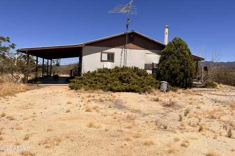 7580 W Lowell Drive, Kirkland, AZ 86332