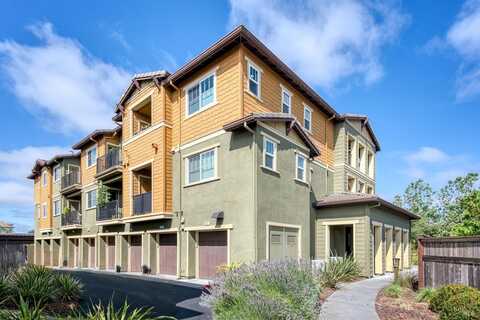 1418 Mauro Pietro Drive, Petaluma, CA 94954