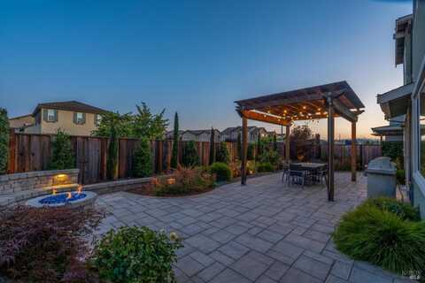 349 Vinterra Court, Napa, CA 94559