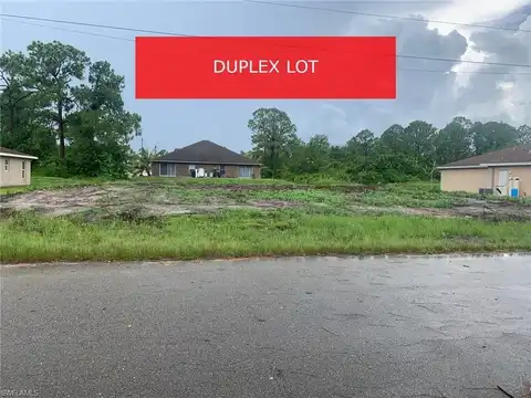 736/738 Holmes, LEHIGH ACRES, FL 33974