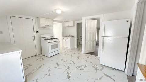 809 - 2nd Floor Hamilton Street, Utica, NY 13502
