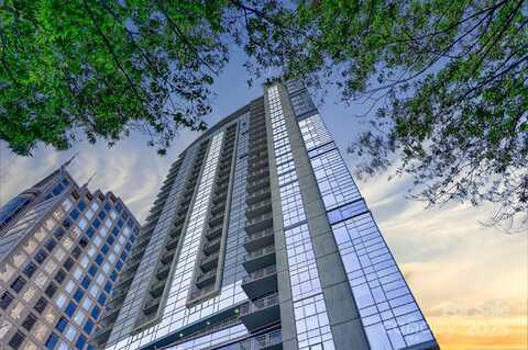 333 W Trade Street unit: 700, Charlotte, NC 28202