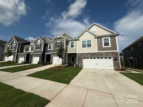 3204 Lilac Grove Drive, Charlotte, NC 28269