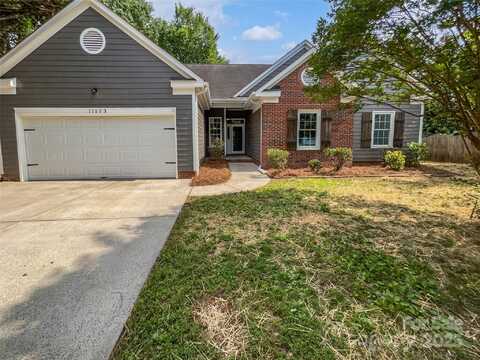 11103 Fox Cove Drive, Charlotte, NC 28273