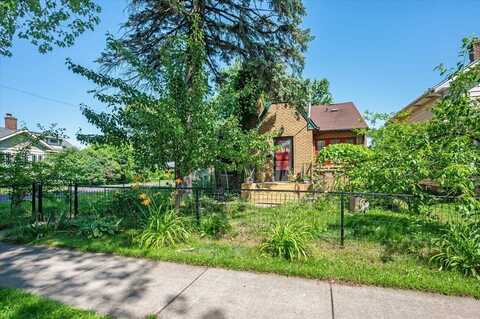 2202 Missouri Ave, Superior, WI 54880