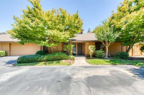 6300 Palm Avenue N, Fresno, CA 93704