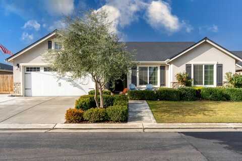 1765 Clearwater, Tulare, CA 93274