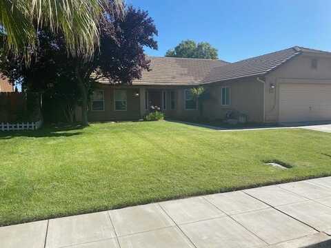 554 St Michelle Drive, Madera, CA 93637