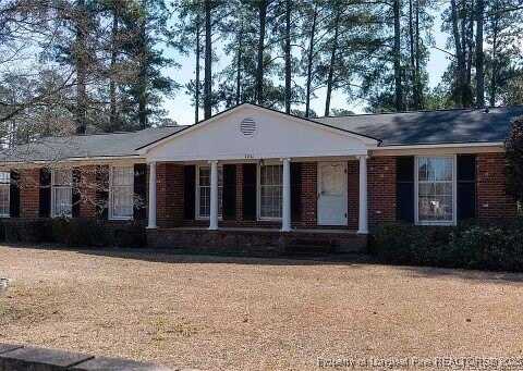 7211 Manasses St, Fayetteville, NC 28304