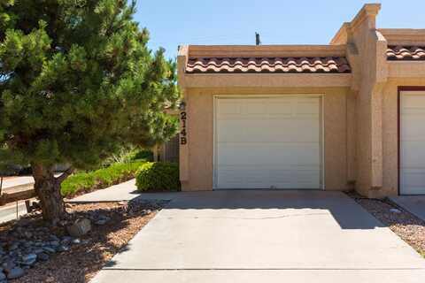 214 MANZANO Street NE unit: B, Albuquerque, NM 87108