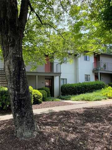 33 FINCH Trail NE, Atlanta, GA 30308
