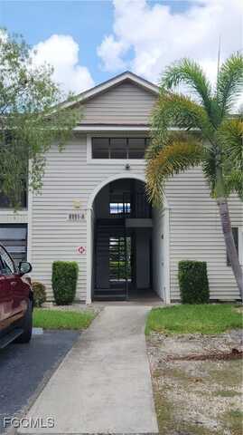 8151 S Woods Circle unit: 3, Fort Myers, FL 33919