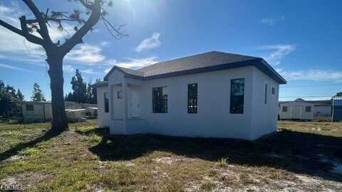 8190 Tolles Drive, North Fort Myers, FL 33917
