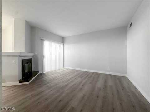 5525 W Flamingo Road, Las Vegas, NV 89103