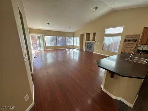 9137 Weeping Hollow Avenue, Las Vegas, NV 89178