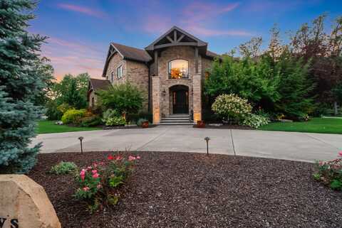 701 Quinlan Court, Crown Point, IN 46307