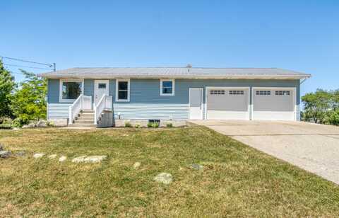 20106 W Lake Montcalm Road, Howard City, MI 49329